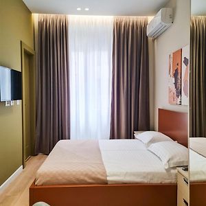 Budget Kamer met een King Size Bed